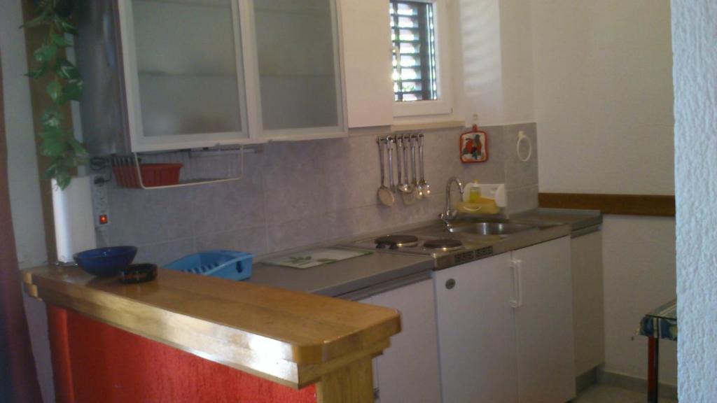 Rooms & Studio Villa Tatjana Supetar Room photo